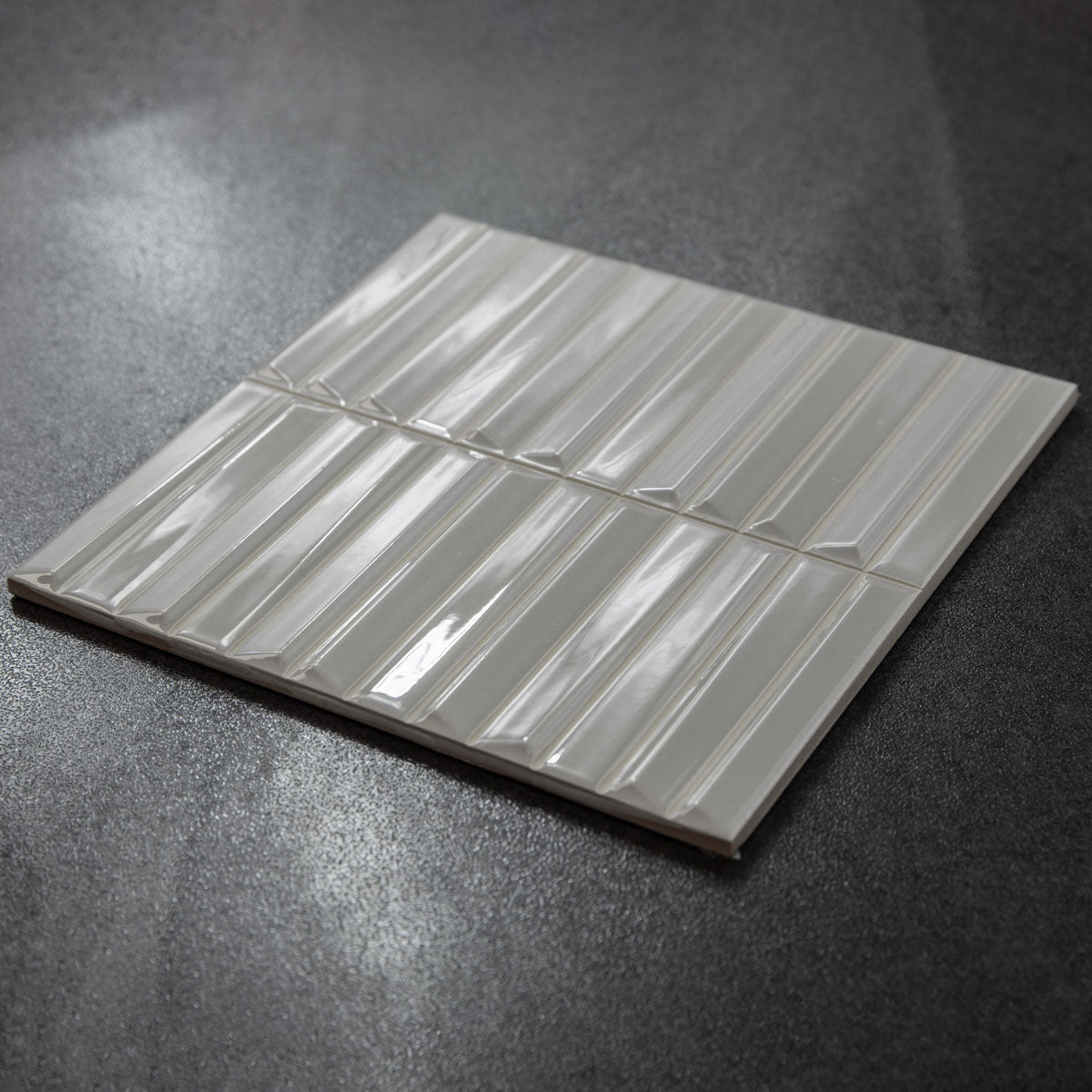 Veggflis Melody Grey Blank 20x20