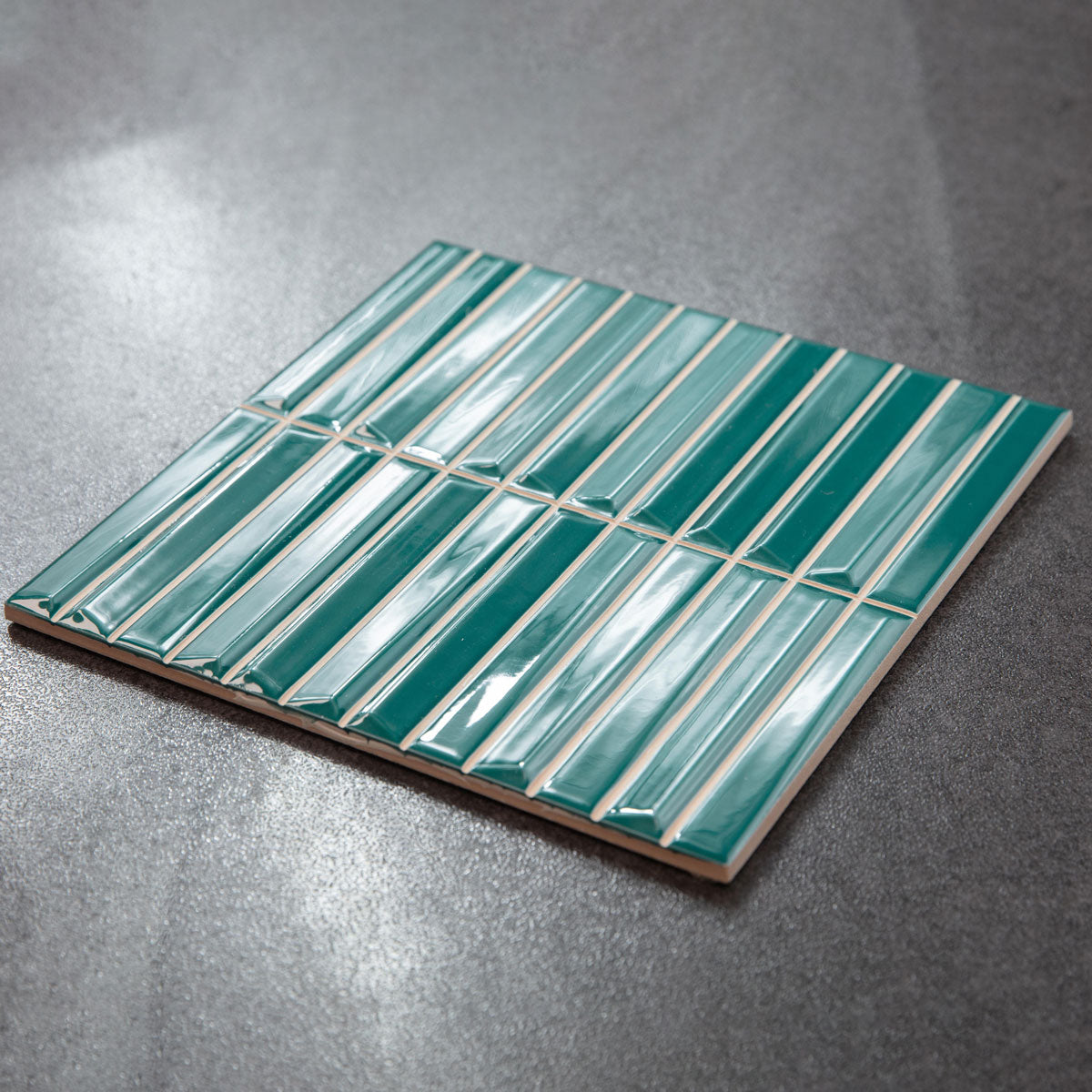 Veggflis Melody Turquoise Blank 20x20