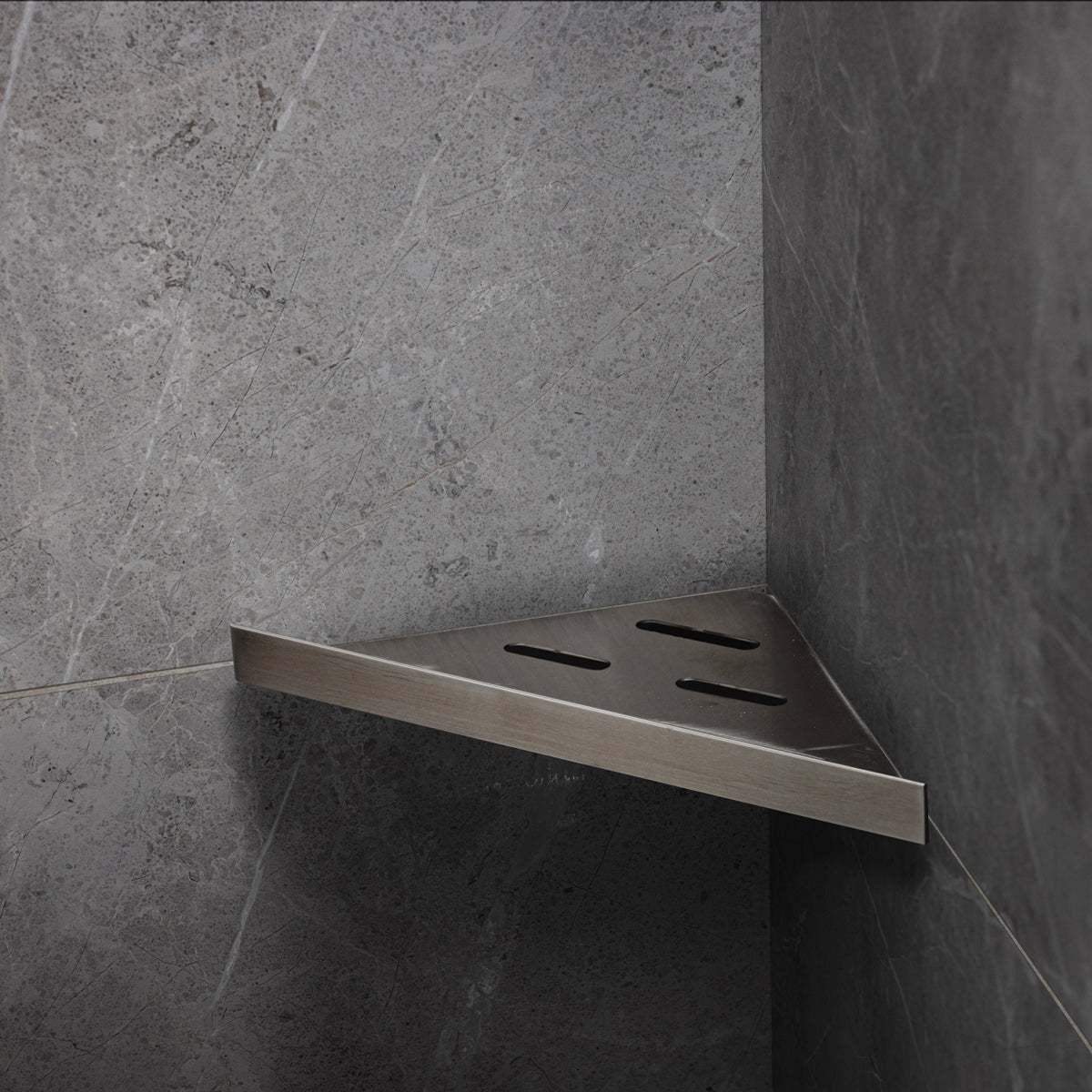 Dusjhylle Tile In Air Brushed