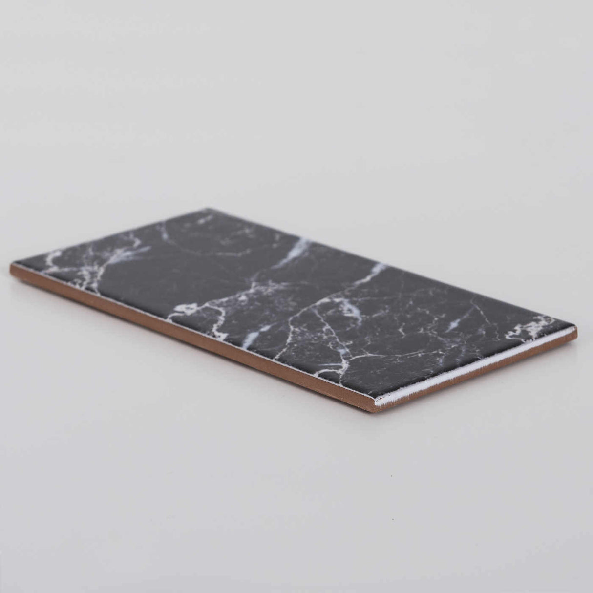 Veggflis Marquina Marmor 10x20